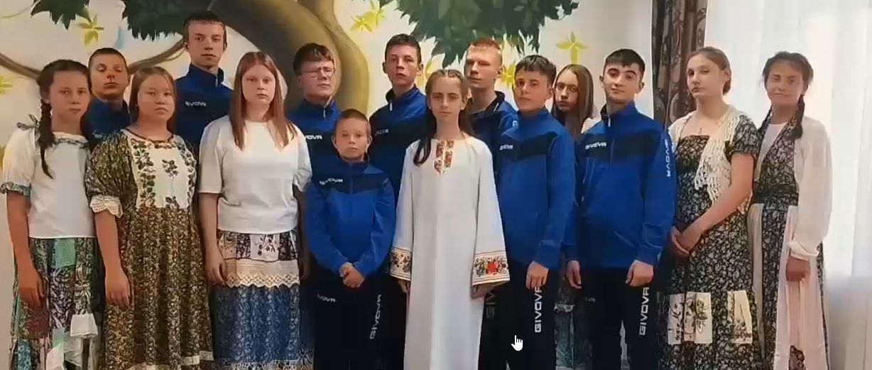 Самый узнаваемый символ этого региона — дымковская игрушка. Узнали?